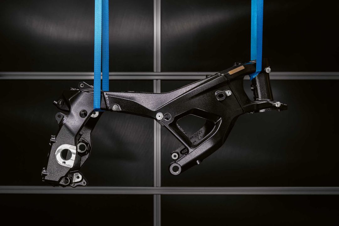 BMW M 1000 RR — nowa rama M Motorsport, detal