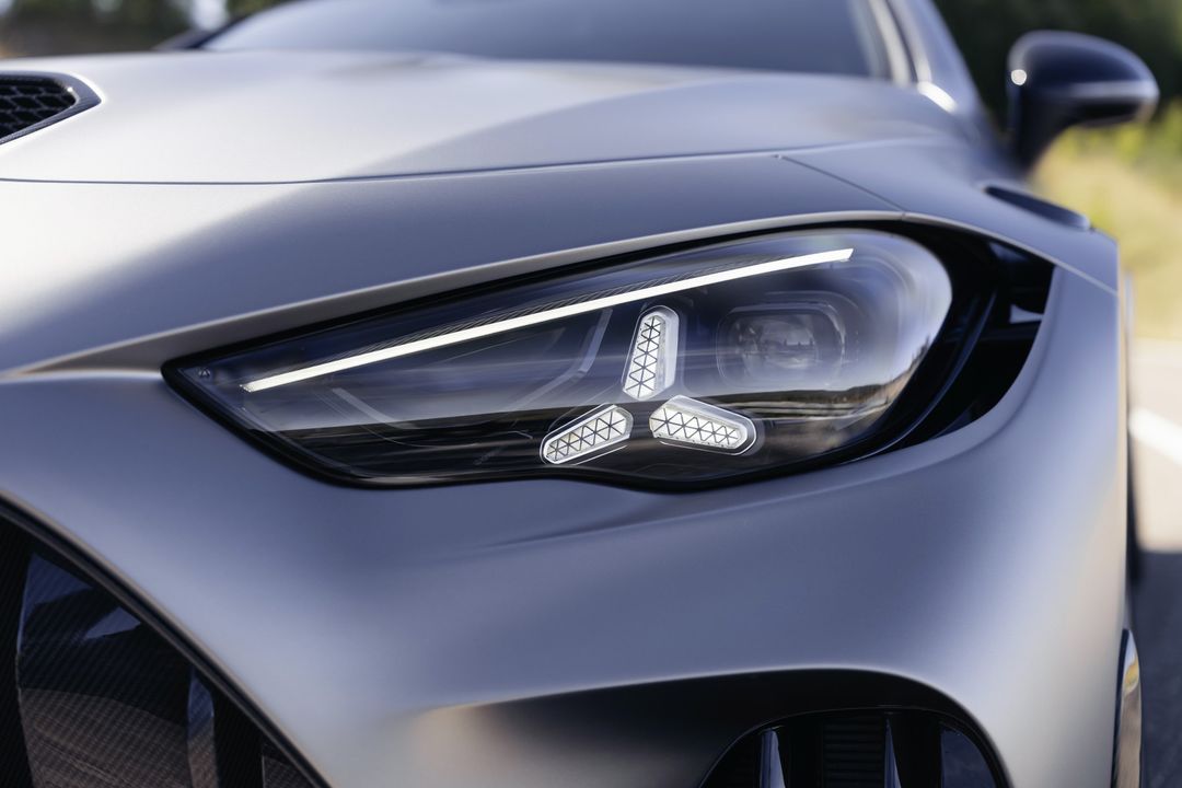 Mercedes-AMG CLE 646 Spezialanfertigung — detal, reflektor
