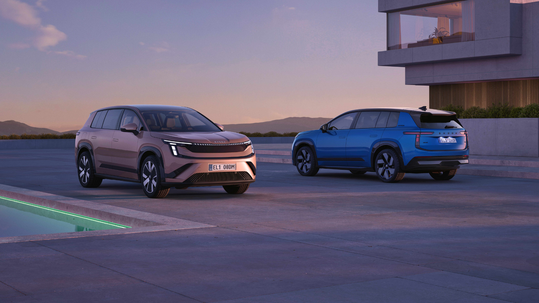Škoda Epiq — dwa egzemplarze, przód i tył